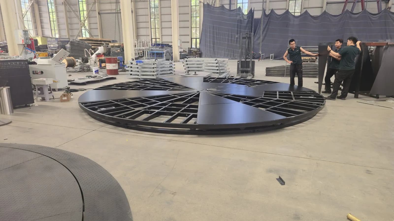 Factory assembly and turntable test project image